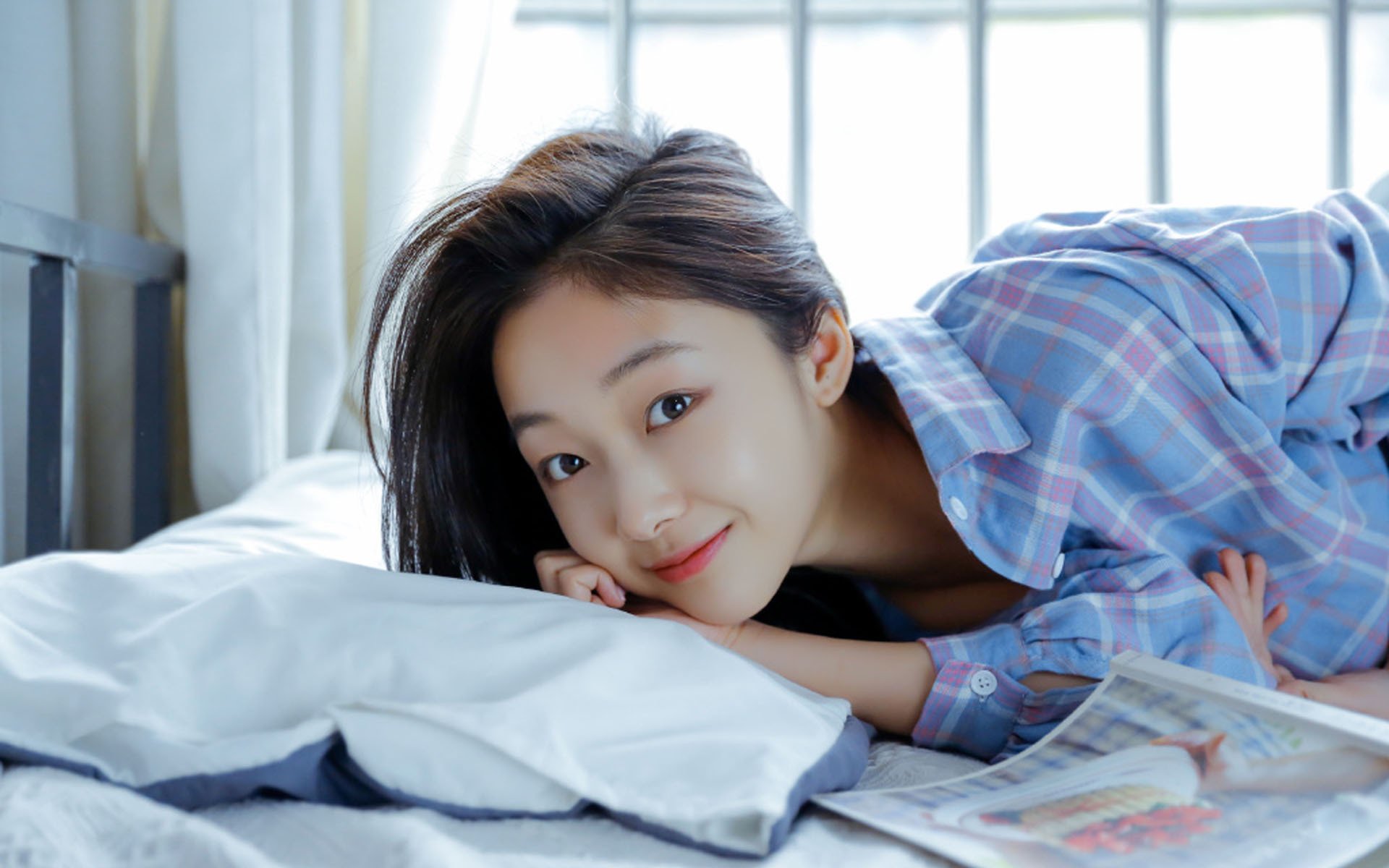 上海海港发布新赛季球衣设计引热议，2021赛季上海海港最新球衣