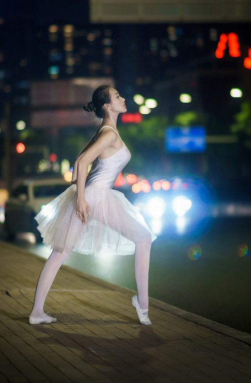 开云体育下载网址-哪些球队成功逆袭？过去一周最经典的逆转瞬间盘点，足球史诗级逆转