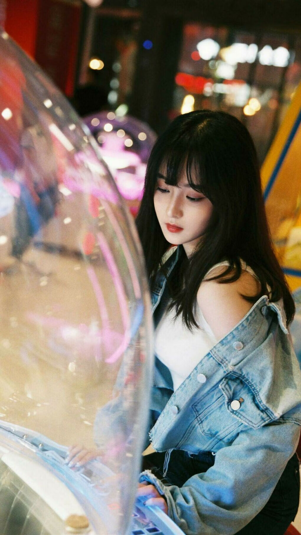 全球球场激烈战斗：篮球争雄风云再起，篮球场之争