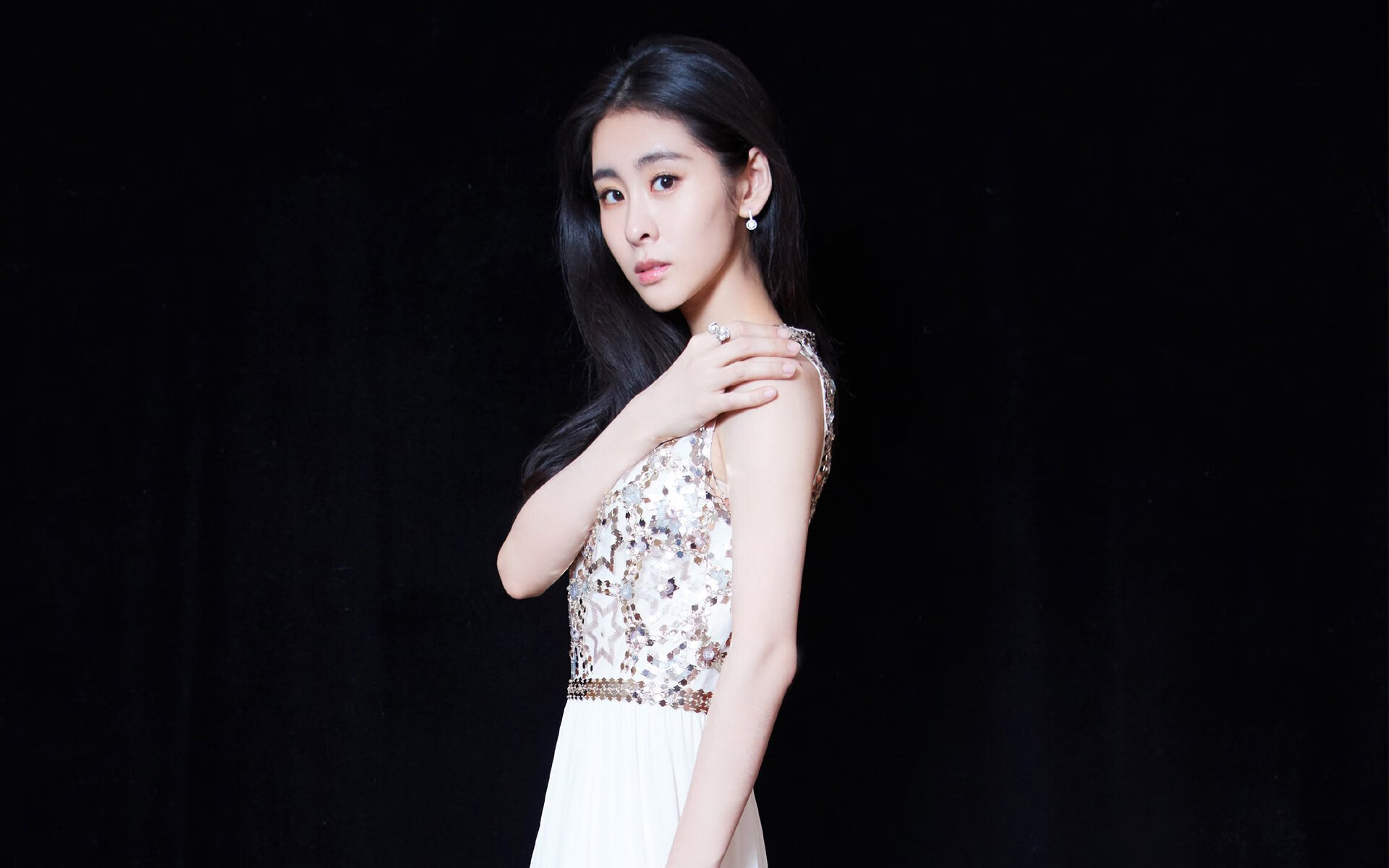 北京国安前锋状态神勇，连续进球助球队获胜，北京国安前锋是谁