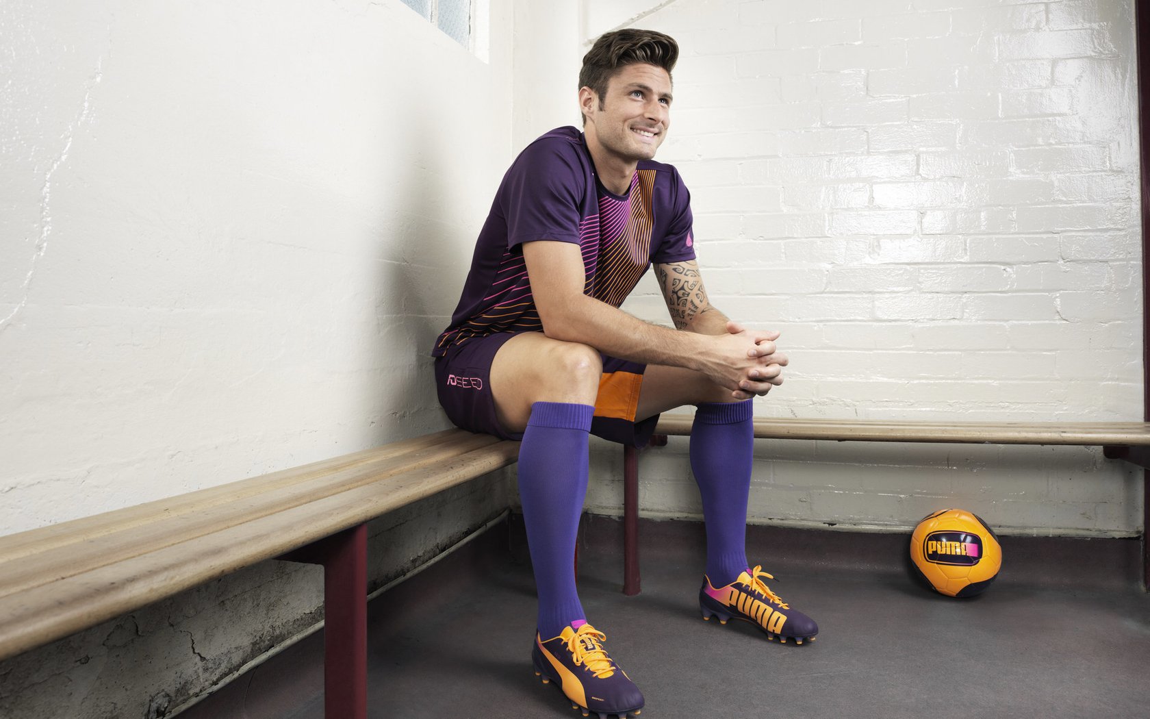 开云体育官方网站-斯图加特球员展现出强大攻击力，轻松取得胜利，斯图加特转入球员